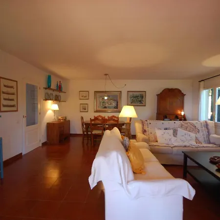 Βίλα Lets Holidays Lovely Garden House In Mar Menuda
